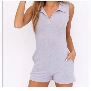 Le Lis gray sleeveless romper size large nwt